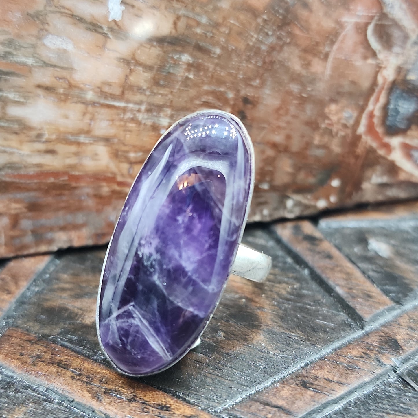 Amethyst (Dream, Chevron) Ring